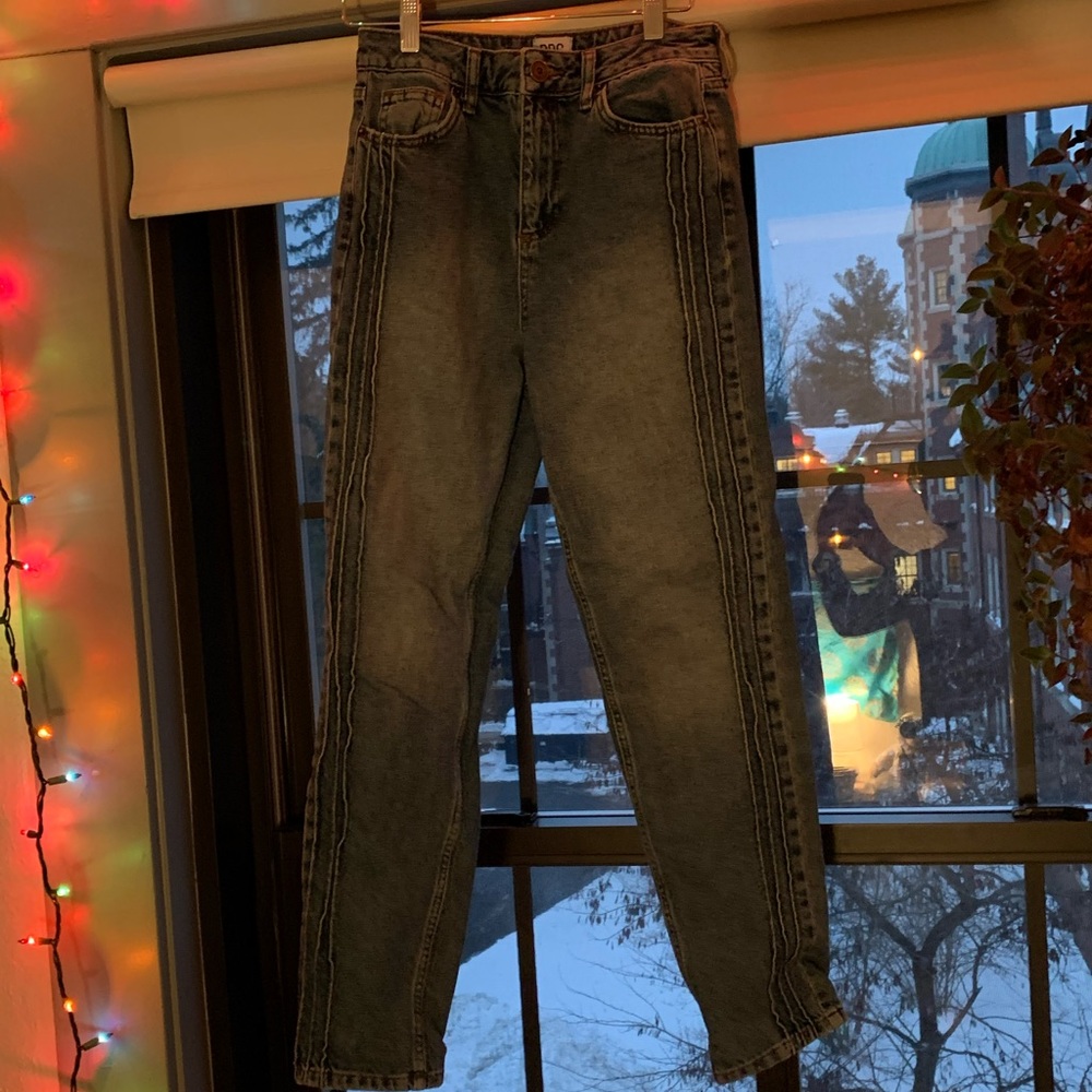 Bdg mom jeans